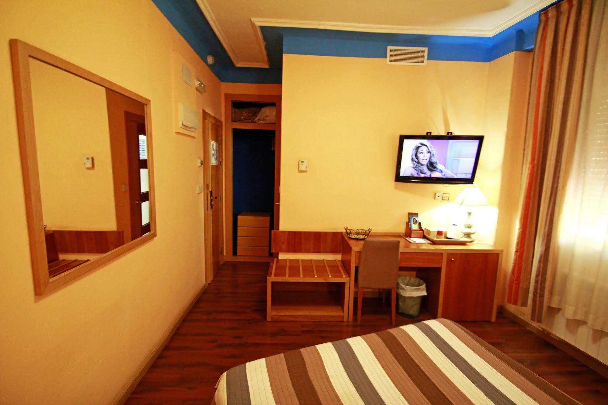 Hotel Paris Centro Zaragoza Dış mekan fotoğraf
